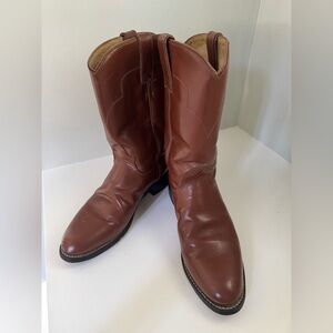 Tony Lama Chestnut Leather Heeled Boots